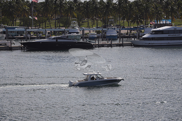 boston whaler.2843