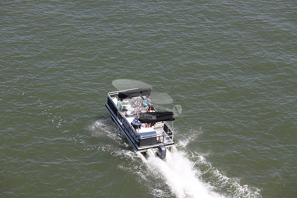 fl4193sn.salty sams boat rental.4513