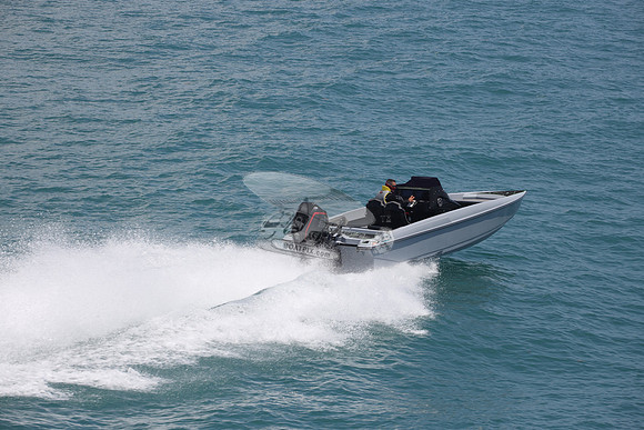 apba.powerboat pr.gray.merc 300.05