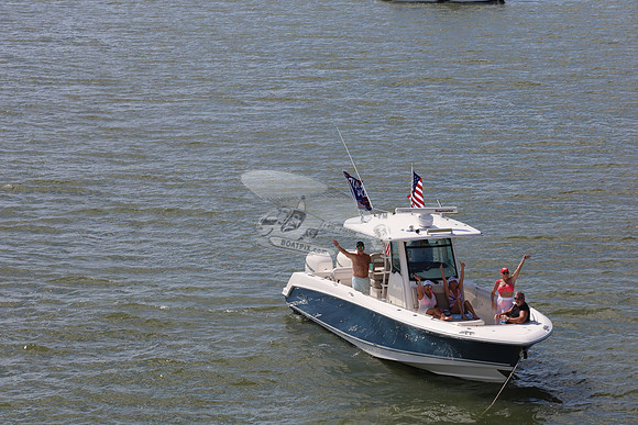 Boston Whaler.blue.1