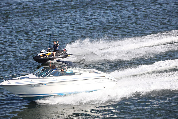 NJ2397FN.NJ8240HD JETSKI.3