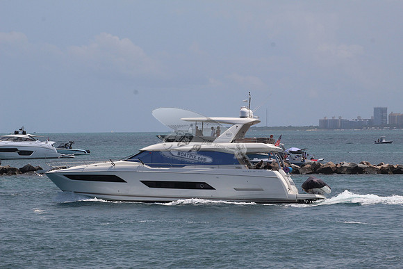 5 STAR.MIAMI FL.PRESTIGE68.2