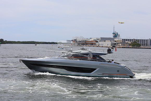 CAVALLO.MIAMI FL.RIVA.4