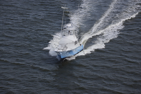 backin up.oregon inlet nc.9378