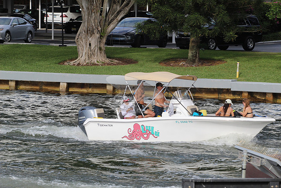 FL0042TC.06