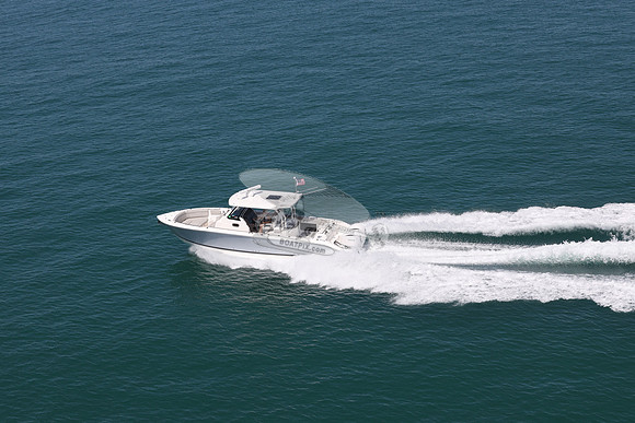 ADVENTURE US.CAPE CORAL FL.PURSUIT.26