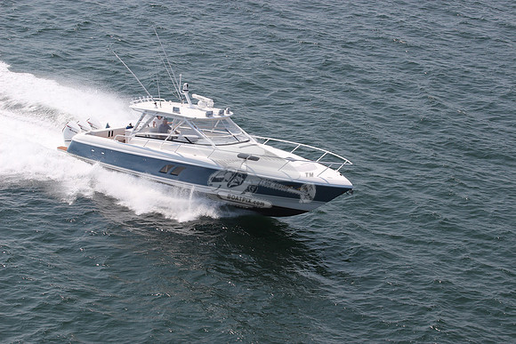 Full throttle.intrepid.09