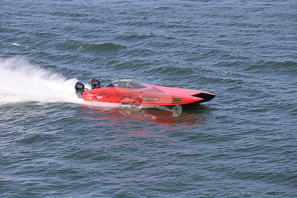 96.doug wright powerboats.09