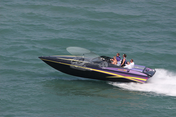 intimidator 28.purple black yellow.5829