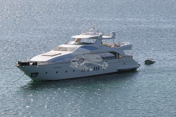 Azimut.red foreign flag.01