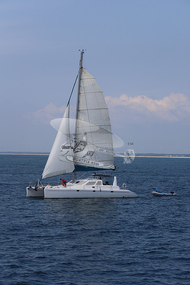 00000.catamaran.04