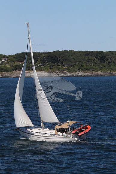 Bavaria 44.4