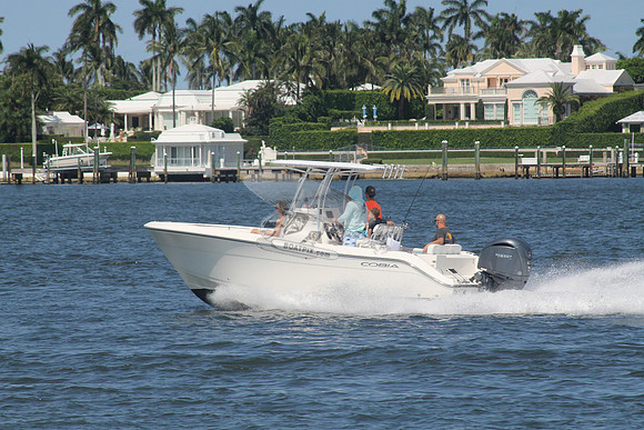 COBIA.WHITE HULL.10
