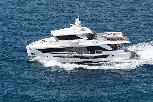 amphib.palm beach.5900