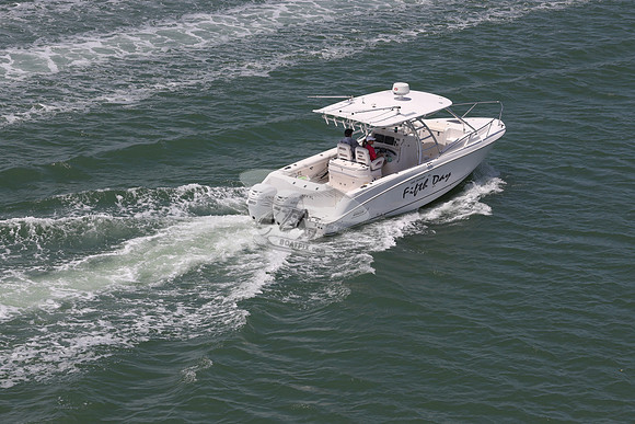 FIFTH DAY.SAND KEY FL. WHALER.01