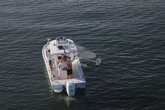 canyon bay.merc 400.9741