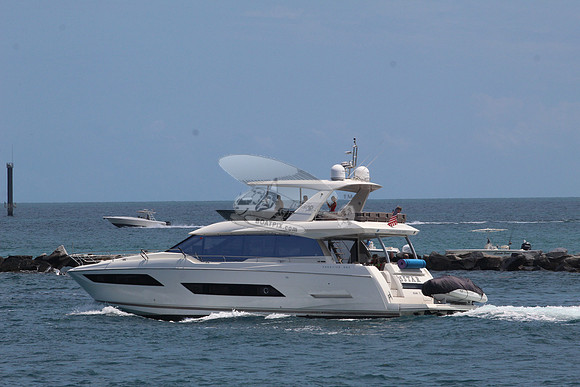 5 STAR.MIAMI FL.PRESTIGE68.6