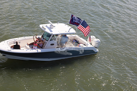 Boston Whaler.blue.7