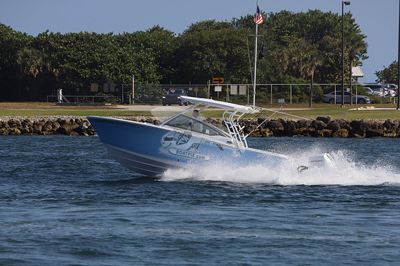 BLACKFIN.BLUE.04