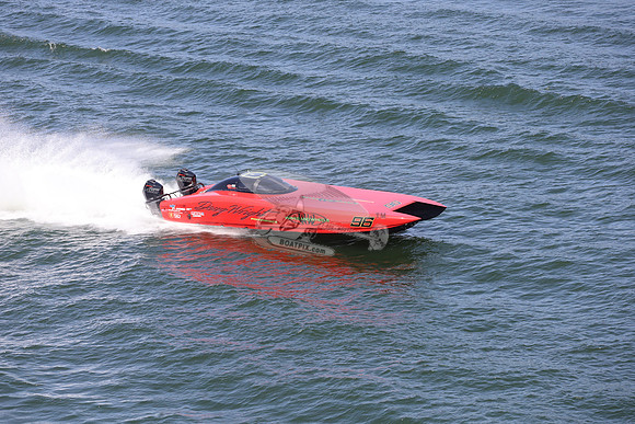 96.doug wright powerboats.06