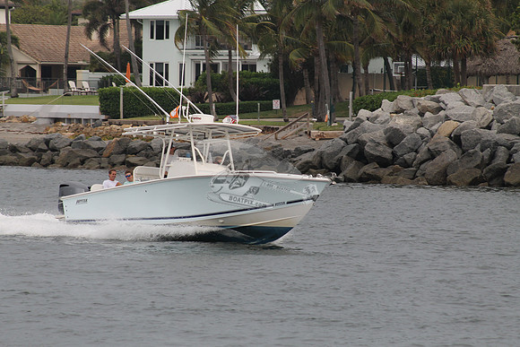 AYE CANDY.JUPITER BOAT.03