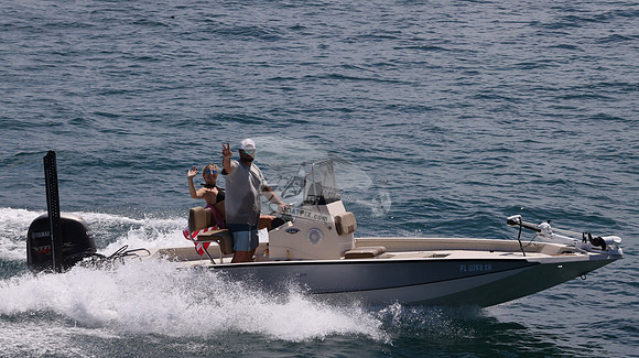 FL0758SN.911