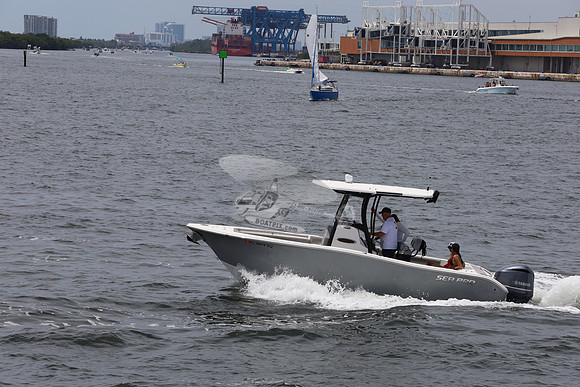 FL0819SU.4