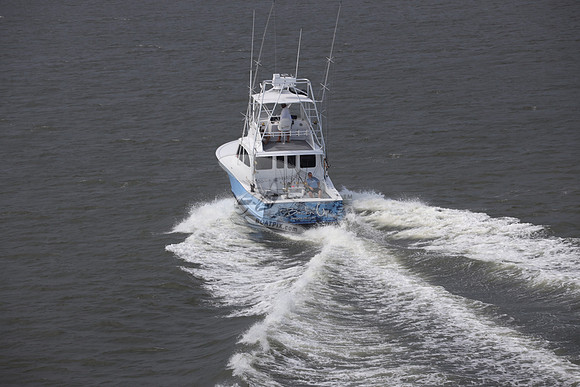 backin up.oregon inlet nc.9323