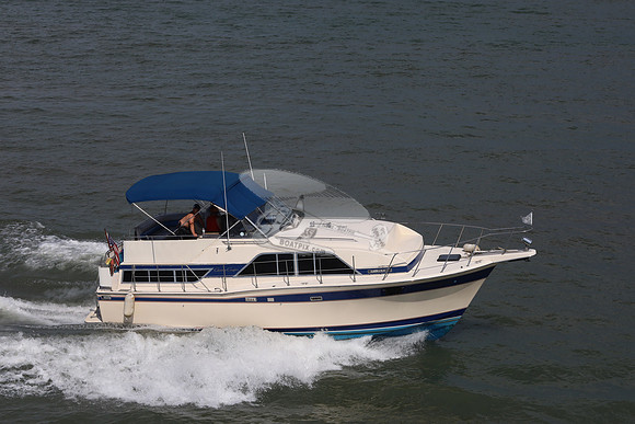 CHRIS CRAFT.BLUE BIMINI.0483