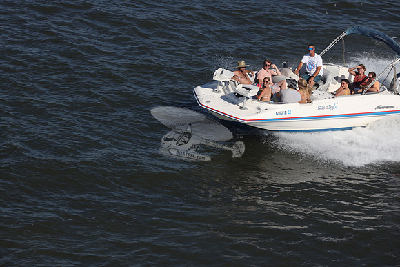 NJ1836HL.SEAS THE DAY.16