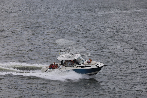 Boston Whaler.blue.2 merc 300.03