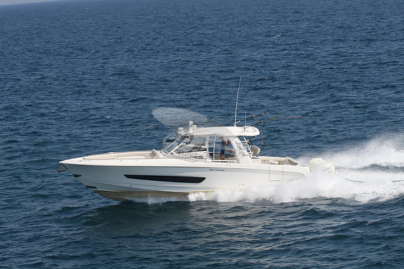 Boston Whaler.outrage 420.07