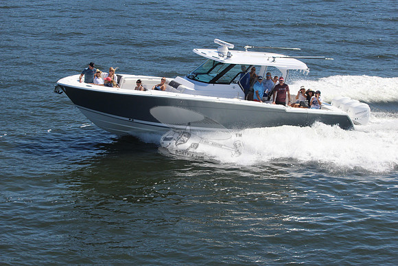 bertram.3 merc 400.5850