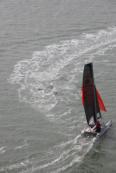 417.catamaran.7803