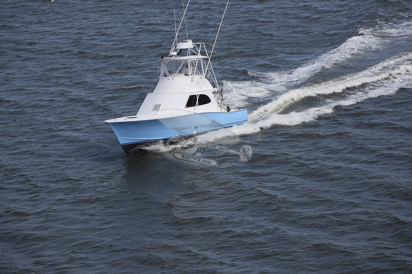 backin up.oregon inlet nc.9366