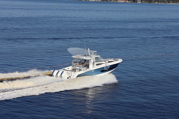 Boston Whaler 420 outrage.punta gorda.19