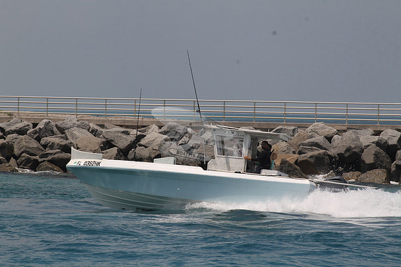 FL0352HK.457
