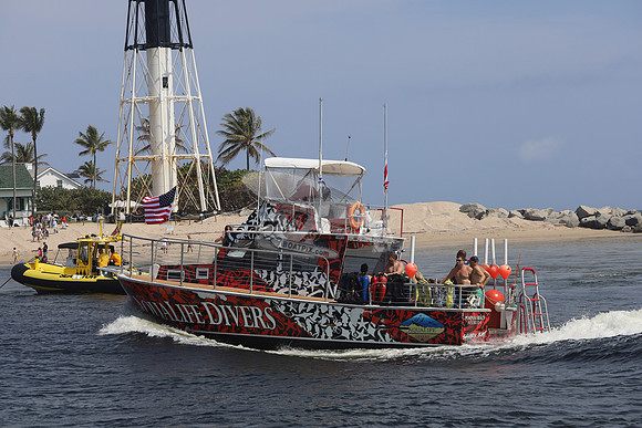 AQUA LIFE DIVERS.POMPANO BCH FL.7