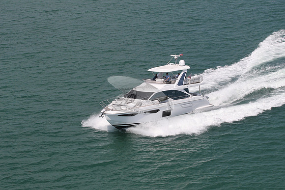 azimut 60.3