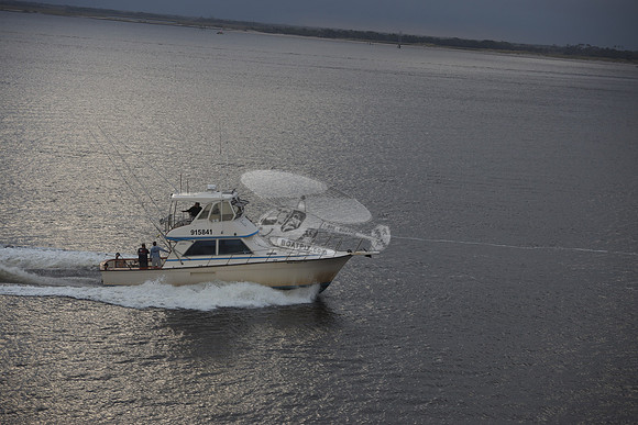915841.WILD ROVER III.1217