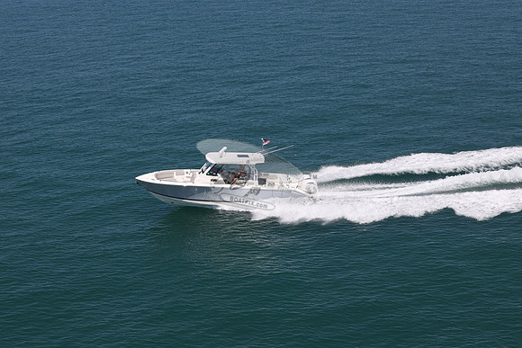 ADVENTURE US.CAPE CORAL FL.PURSUIT.35