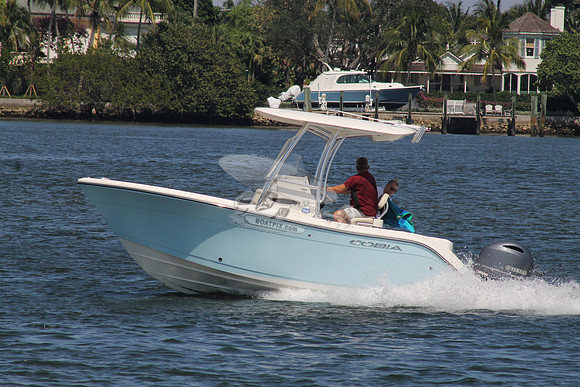 COBIA.BLUE HULL.08