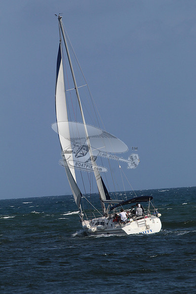 DAFFY.FTL.SAIL.4