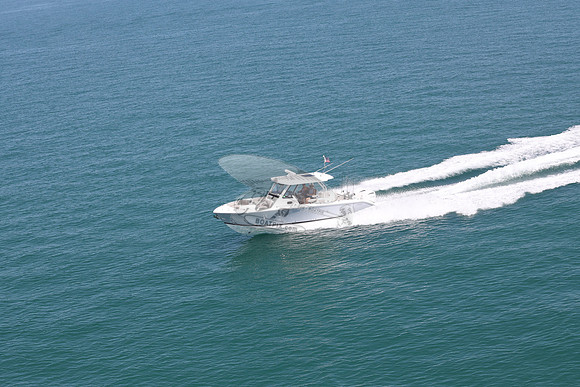 ADVENTURE US.CAPE CORAL FL.PURSUIT.43