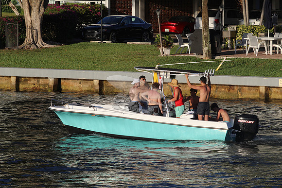 FL0269FU.08