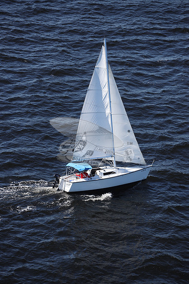 00000.fl0473sw.dawn treader.5529
