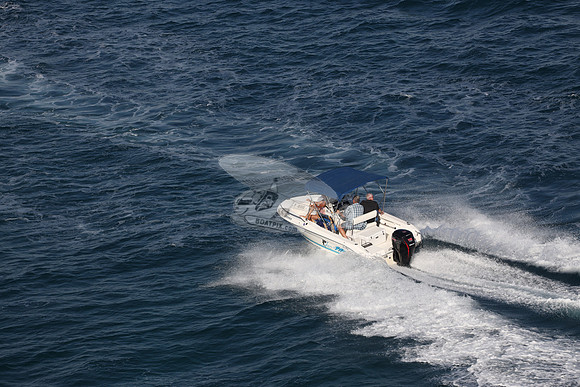 49d8568.laguna 18.2353