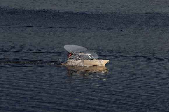 boston whaler.320 vantage.03