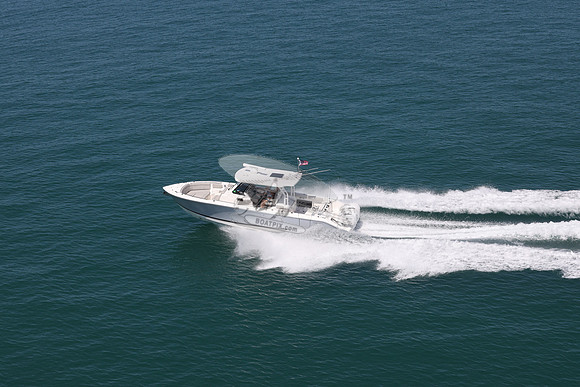 ADVENTURE US.CAPE CORAL FL.PURSUIT.28