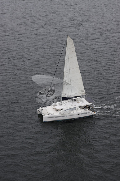 00000.catamaran.037